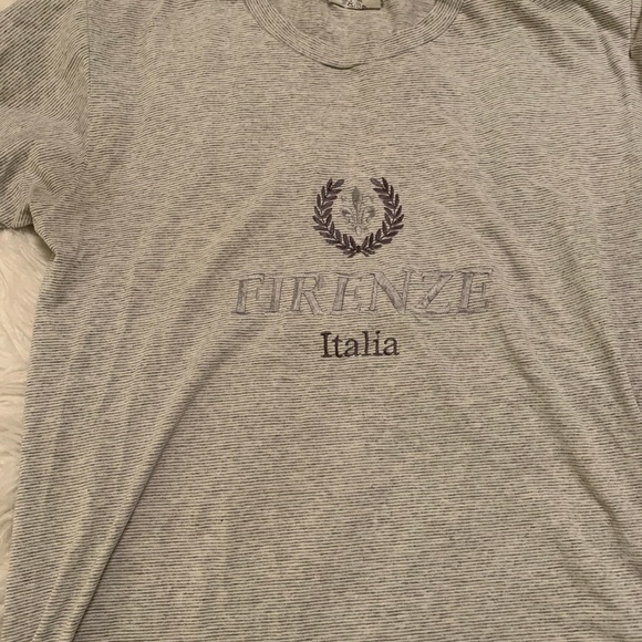 6 mens tshirts sz small american eagle , NASA , CHicago cubs . - Picture 9 of 14